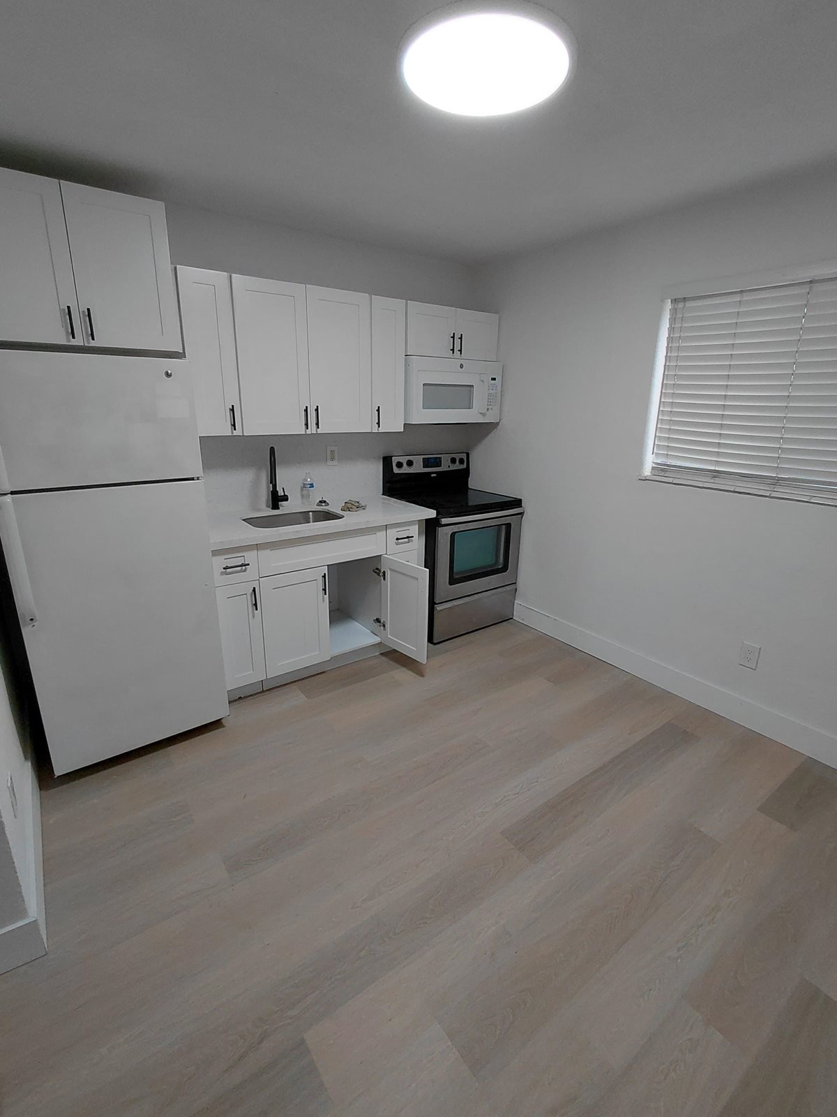1380 Southwest 2nd Street Apartments